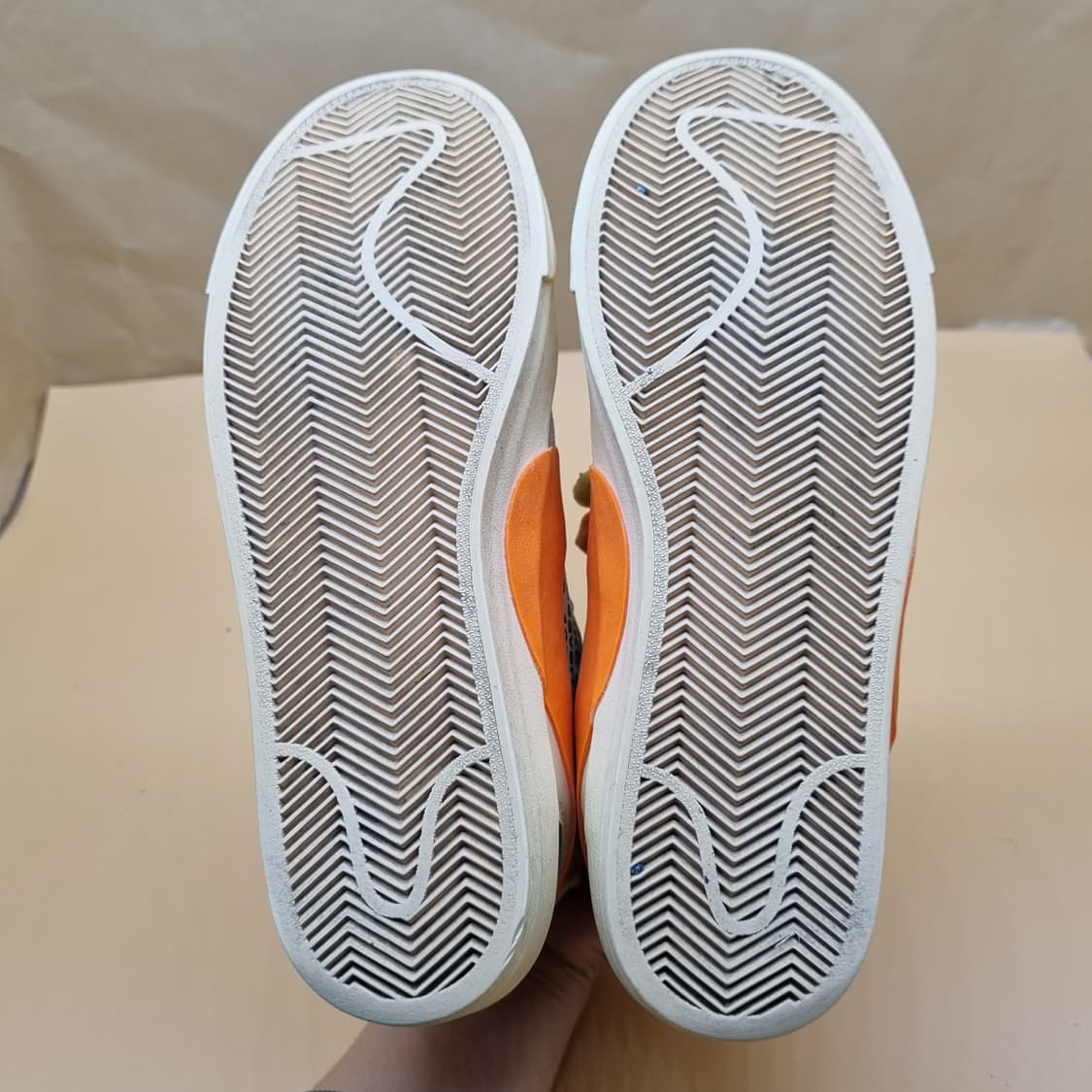 나이키 블레이저 바닐라 여성하이탑240  상품이미지3