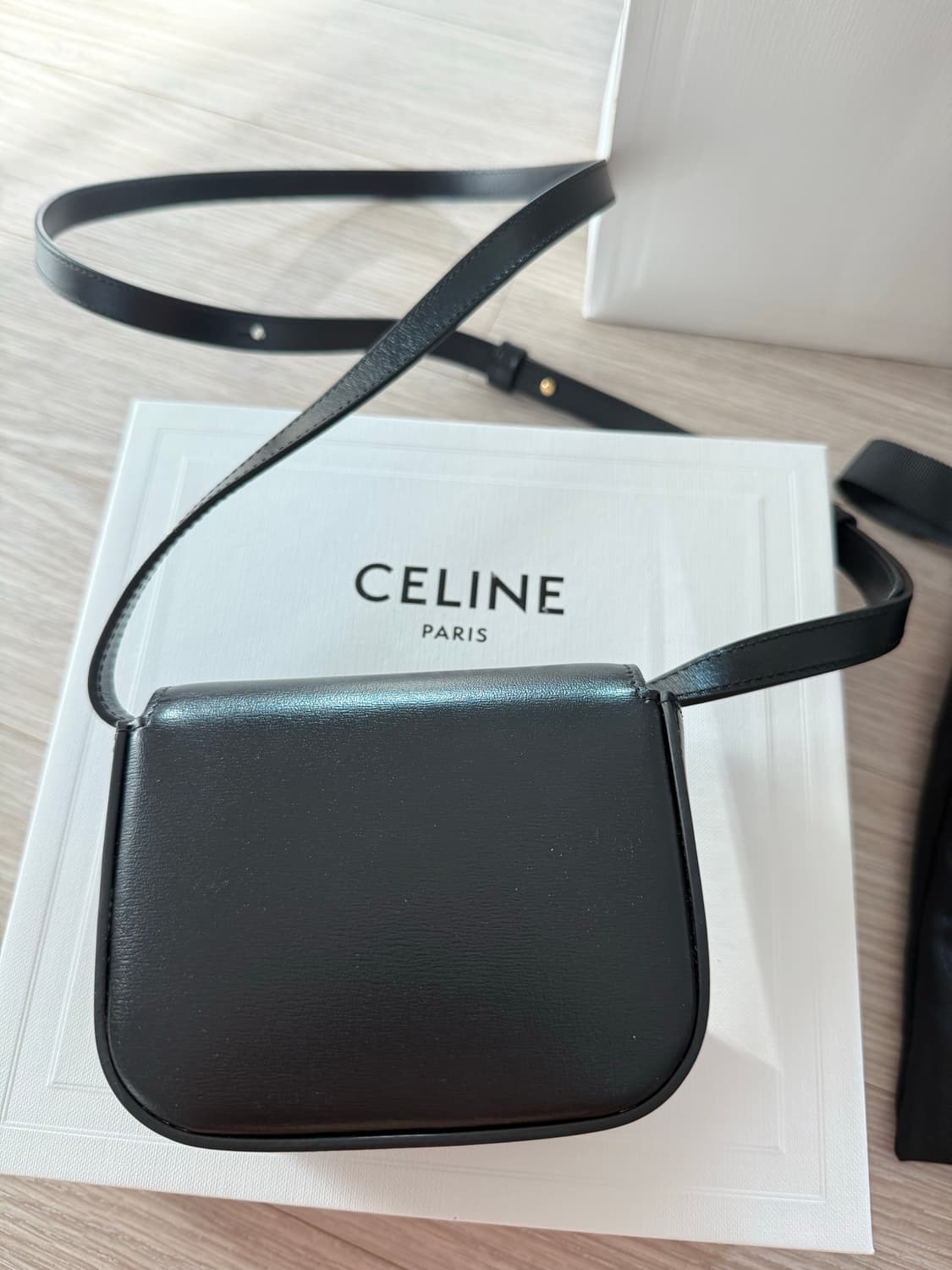 셀린느 미니백 트리오페 판매 상품이미지4