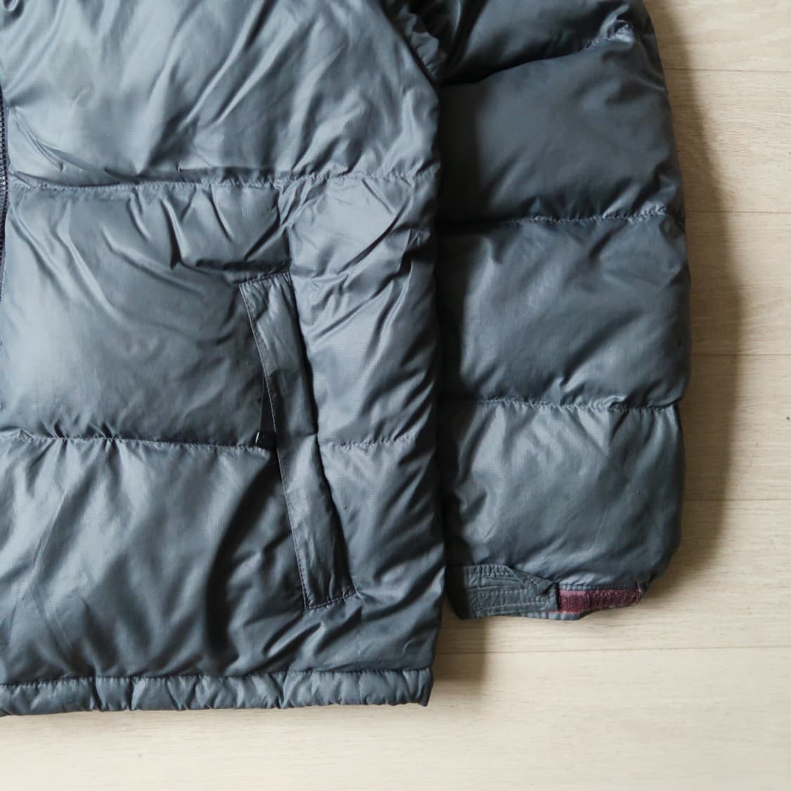 노스페이스 700 눕시 패딩 그레이 L 상품이미지5