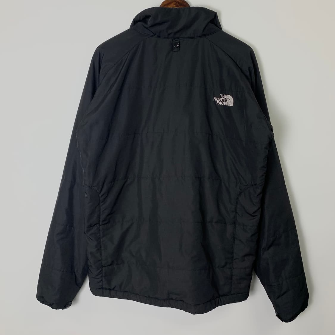 노스페이스 블랙 경량 패딩  상품이미지3