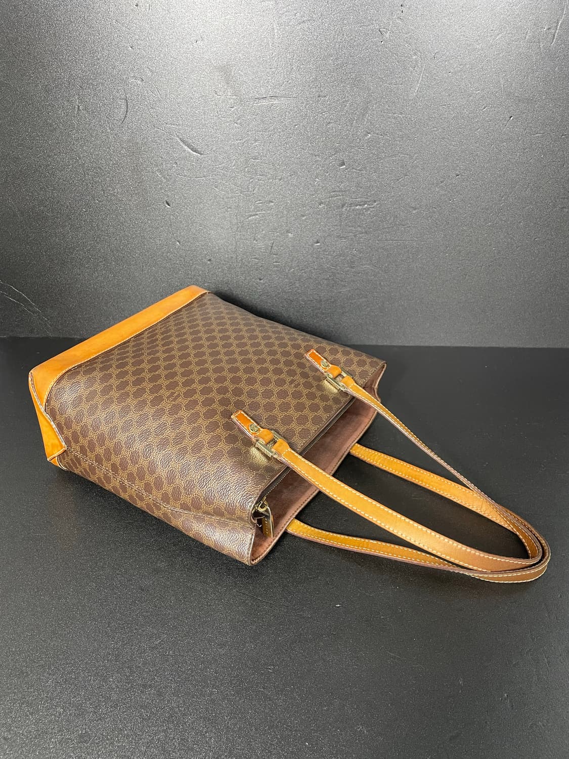 CELINE 셀린느 마카담 모노그램 빈티지 토트 숄더 백 상품이미지4