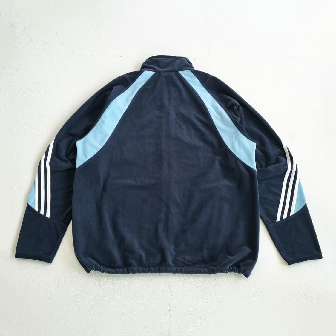 빈티지 아디다스 레알마드리드 트레이닝 벨루어 자켓 - M 상품이미지2