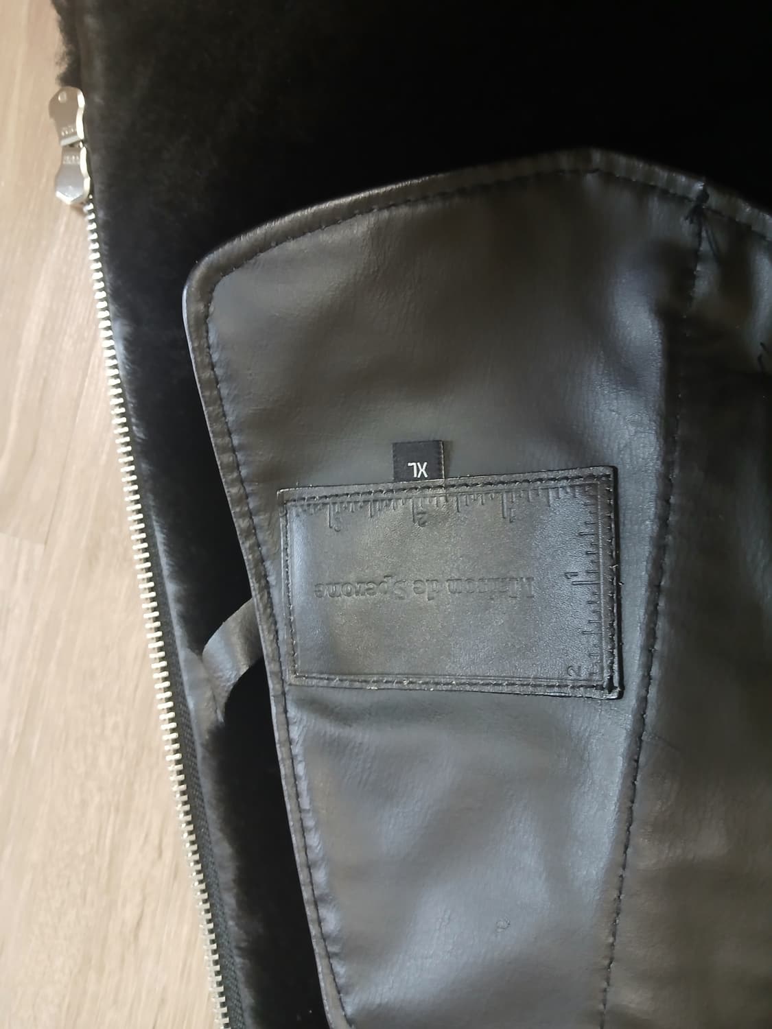 스페로네 블랙 리얼무스탕  상품이미지4