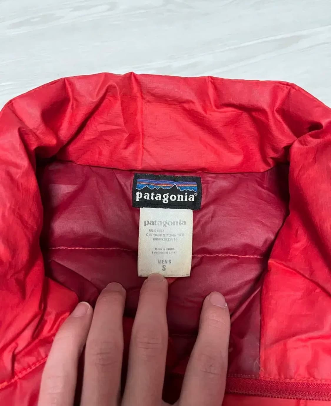 파타고니아 다운 경량 패딩 맨즈s 상품이미지3