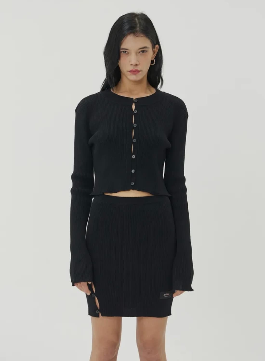 매종미네드 슬림 버튼 블랙 가디건 상품이미지2