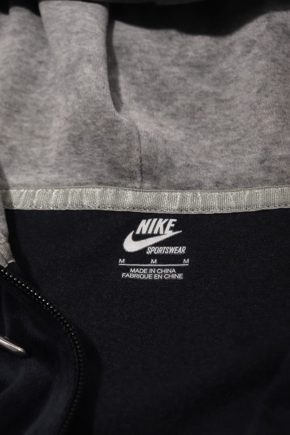 NIKE 벨벳 딱붙핏 후드 집업 women M 상품이미지4