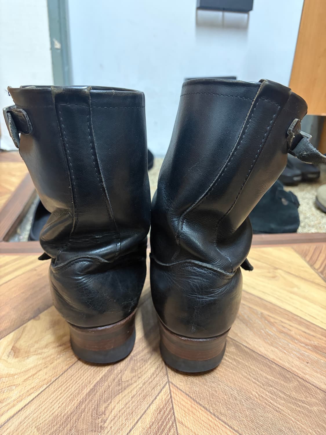 레드윙 엔지니어부츠 9085 8사이즈 판매 상품이미지2