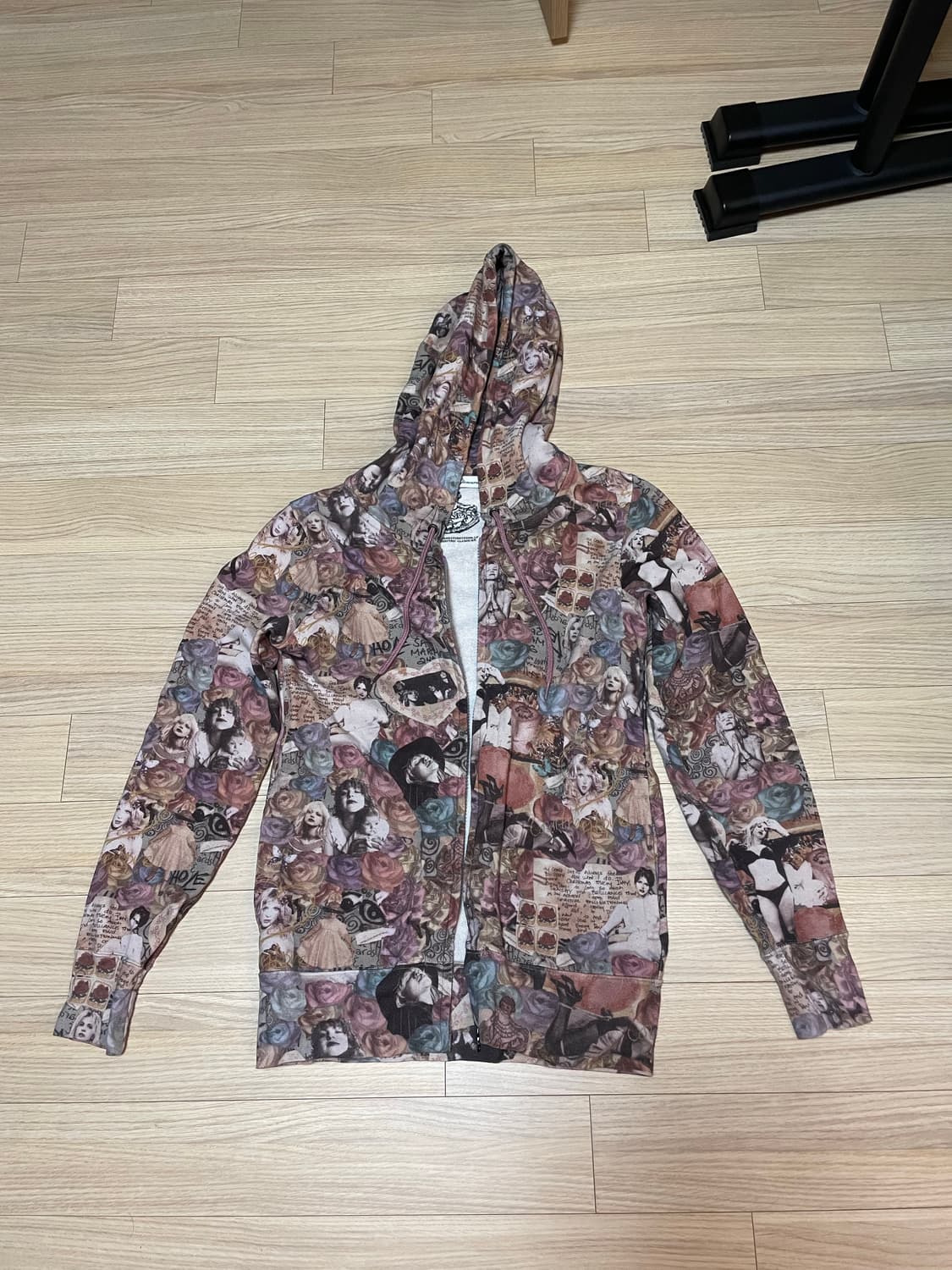 히스테릭 글래머 후드집업 상품이미지1