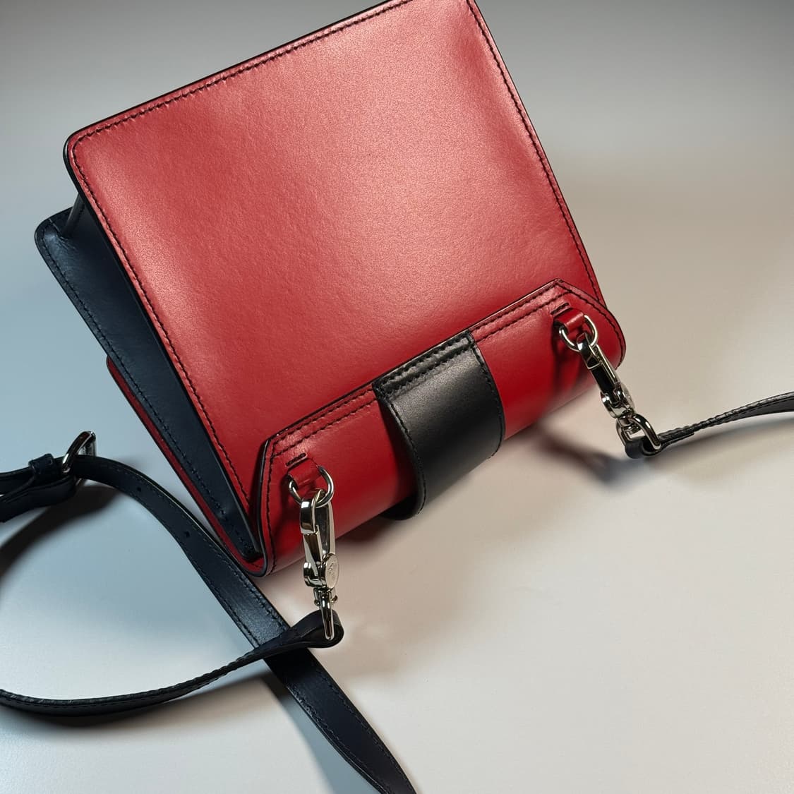 비비안웨스트우드 알렉스 백 레드 상품이미지3