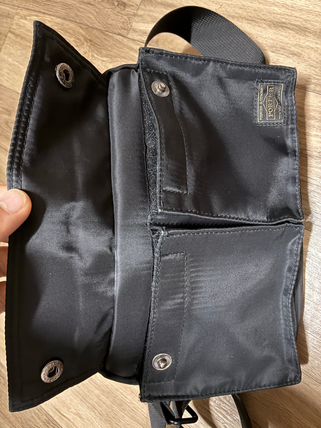 요시다 포터 탱거 숄더백 상품이미지3