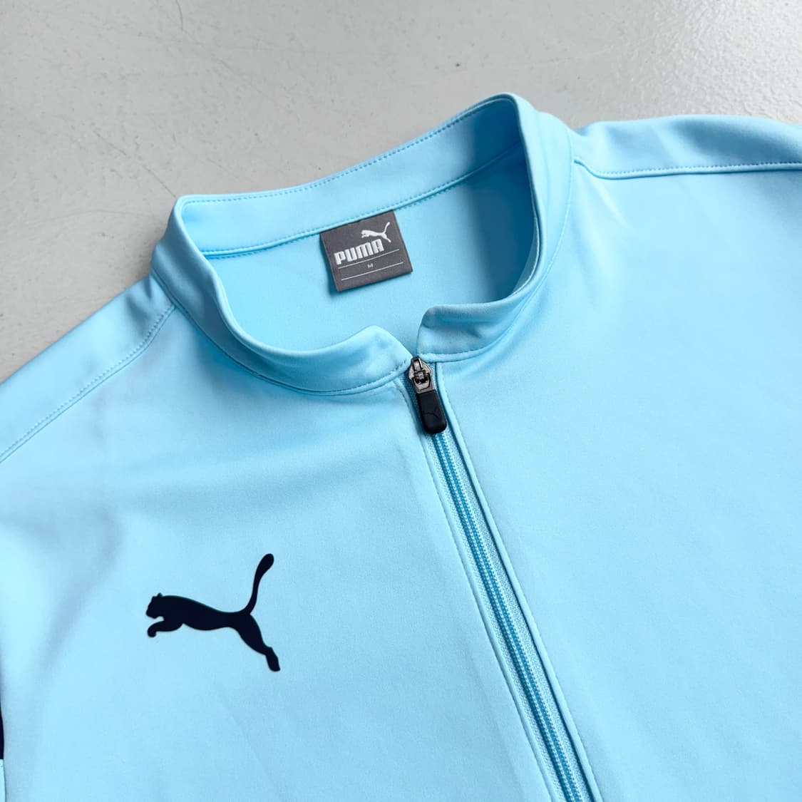 PUMA 푸마 하늘색 블록코어 반팔 져지 집업 상품이미지3