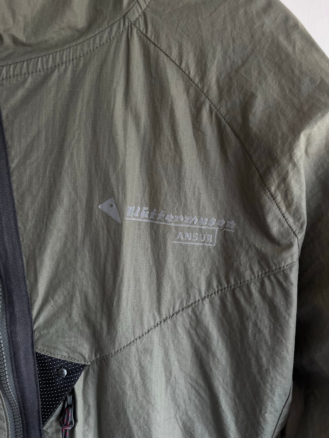 Klattermusen ansur hooded wind jacket 상품이미지3