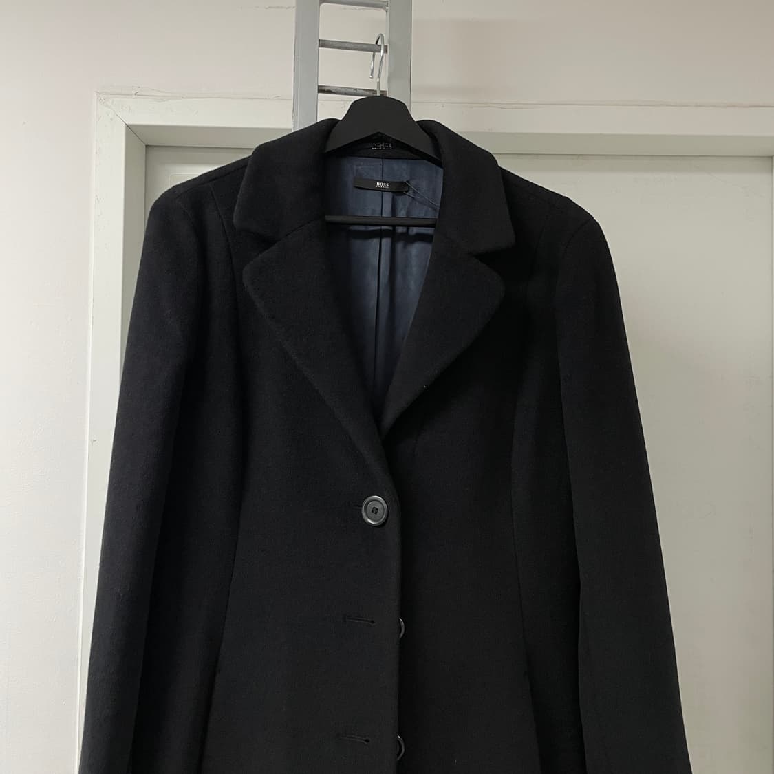 휴고보스 블랙 코트 40(W) 상품이미지2