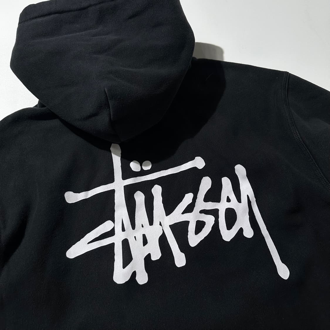 스투시 재팬 스탁로고 후드 블랙 상품이미지5