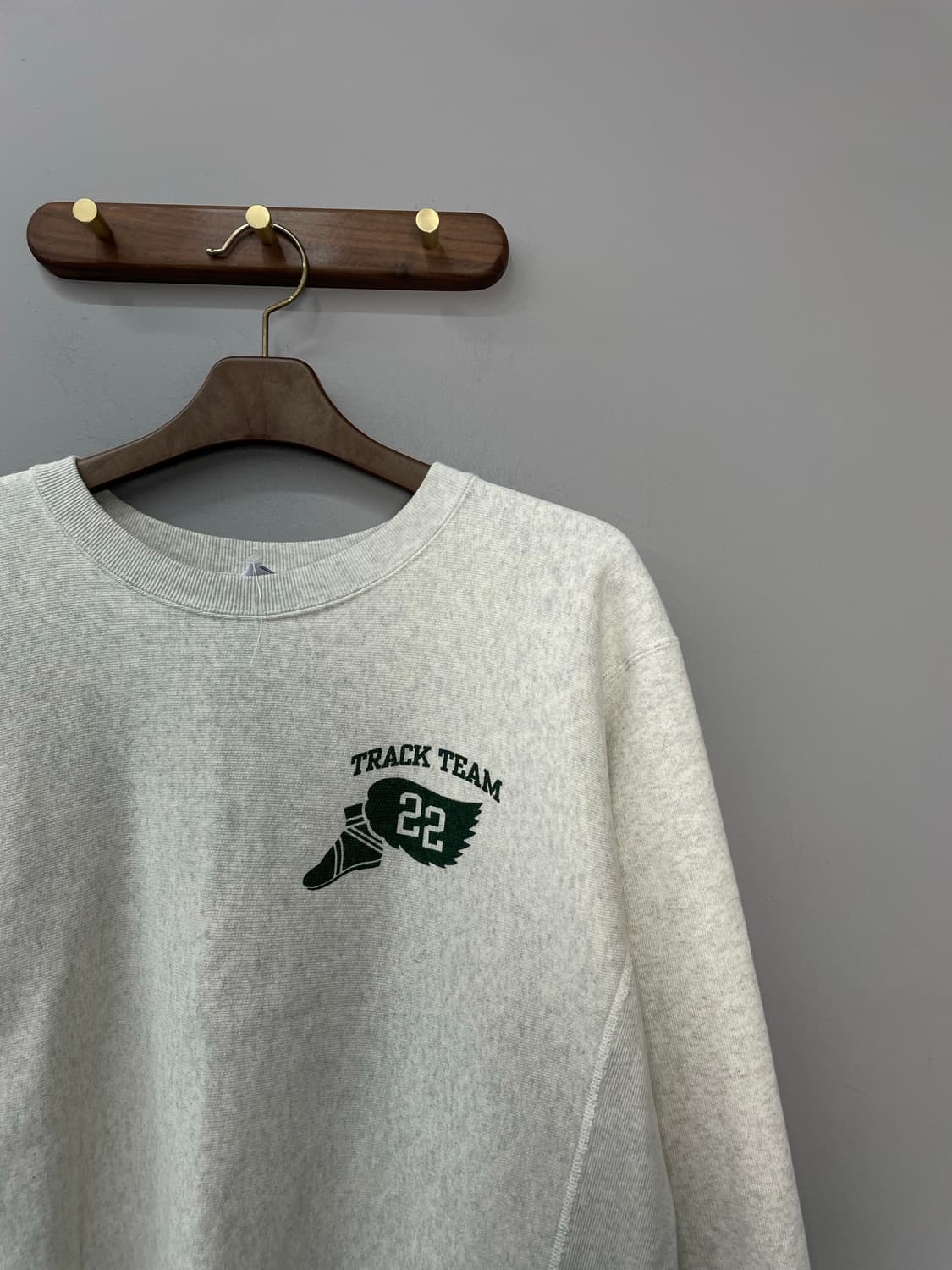 챔피온x디스이즈네버댓 리버스 위브 블루택 트랙팀 스웨트셔츠 H998 상품이미지3