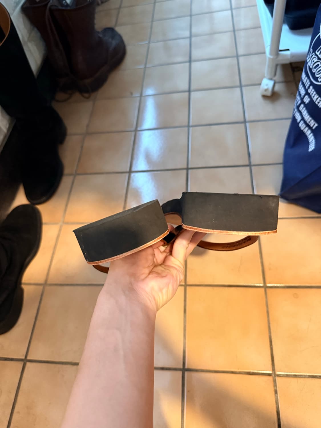 솔리드브라스앤코 가죽 쪼리 상품이미지4