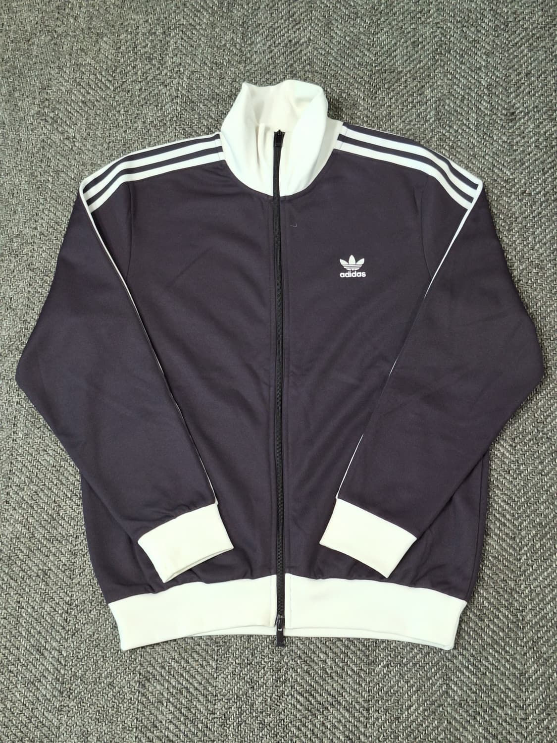 아디다스 베켄바우어 져지 품절 색상 오로라 블랙 상품이미지1