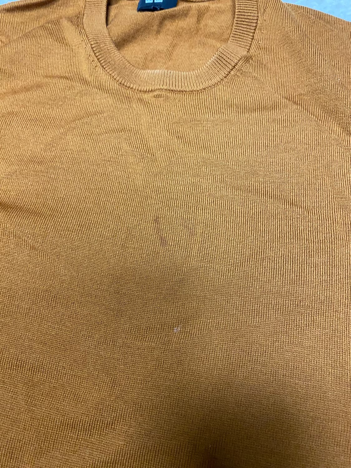 유니클로 여성 니트 여자 니트 s, m, s 세 개에 15000원 상품이미지7