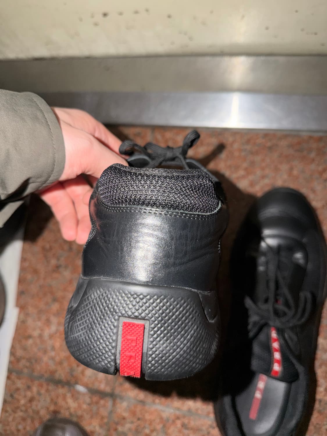 프라다 아메리카컵 00s 상품이미지7