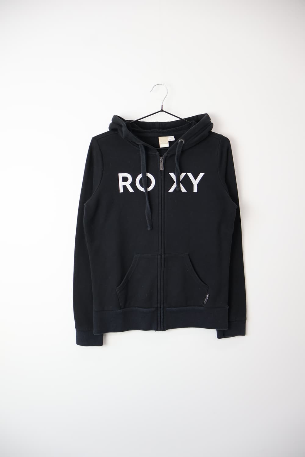 'ROXY' Big Logo Black Zip-Up Hoodie 상품이미지4