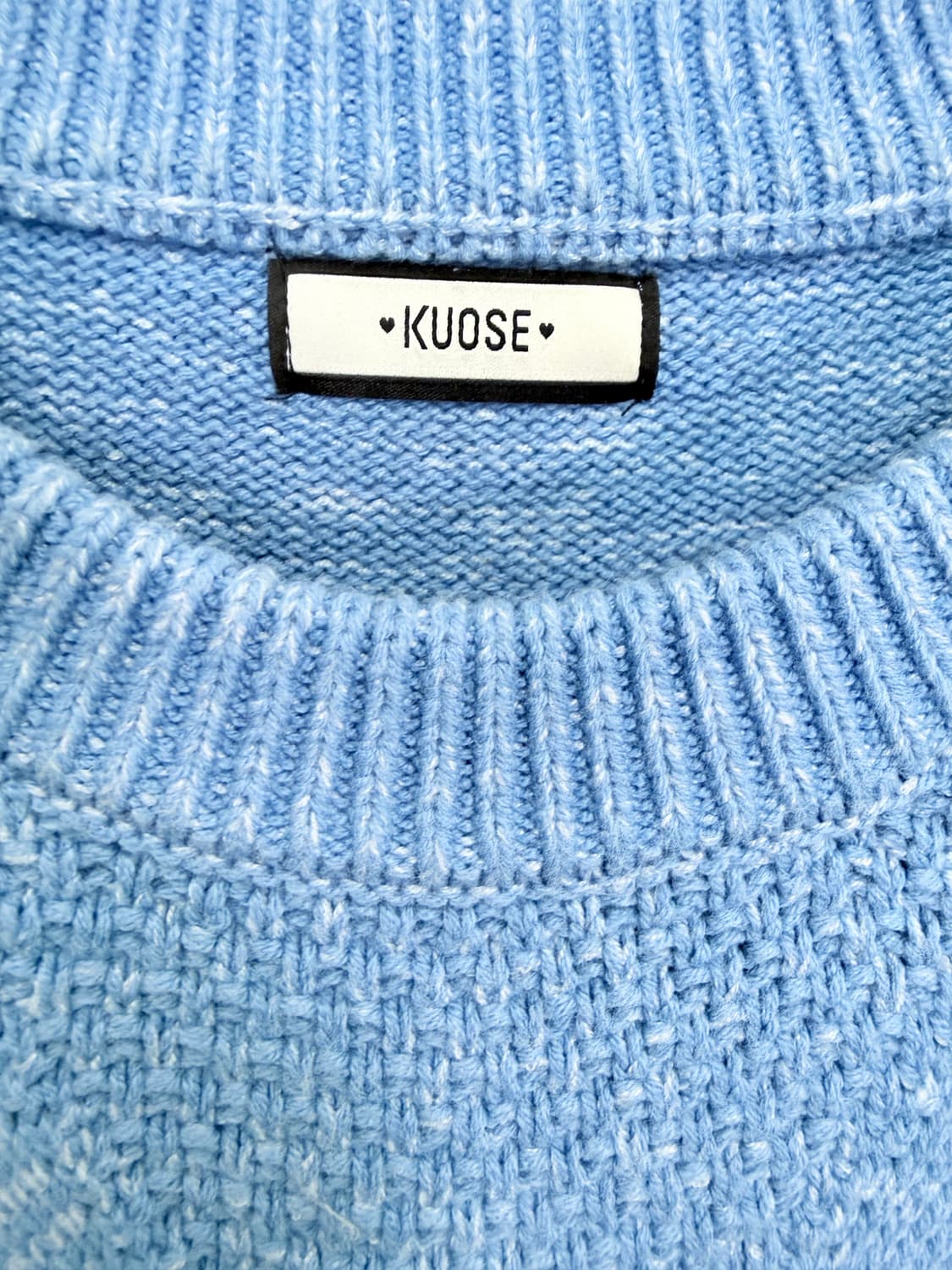 쿠오세 케이블 절개 니트 상품이미지6