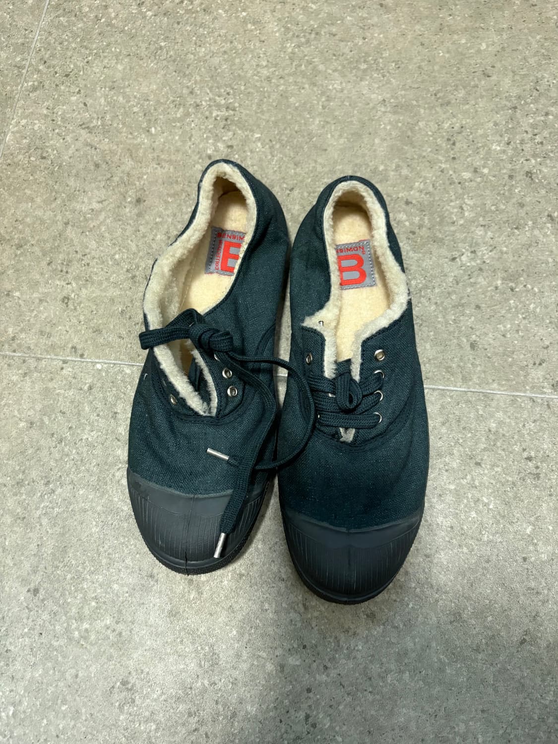 벤시몽 퍼 스니커즈  상품이미지1