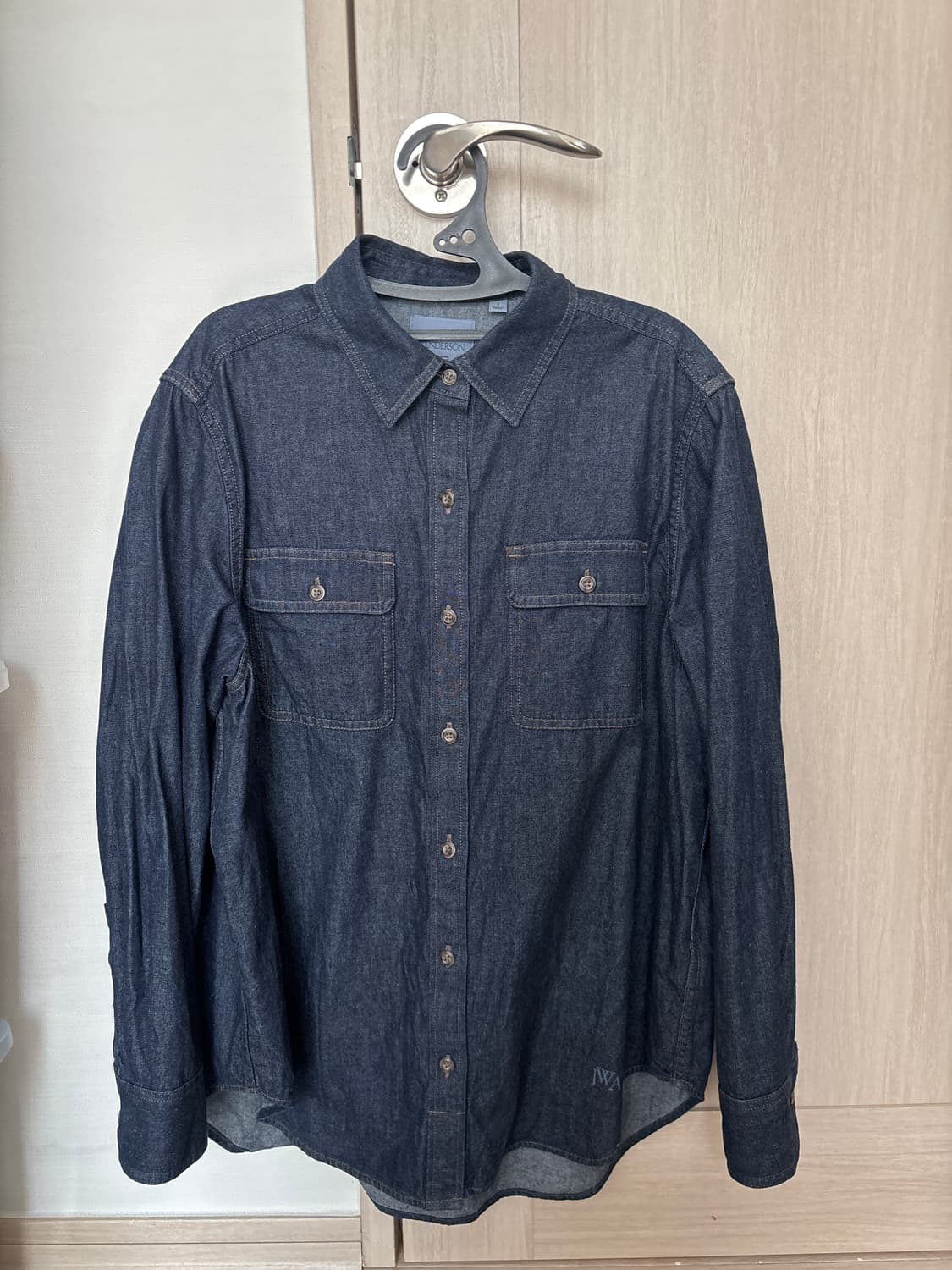 유니클로 JWA 데님오버사이즈셔츠 상품이미지4