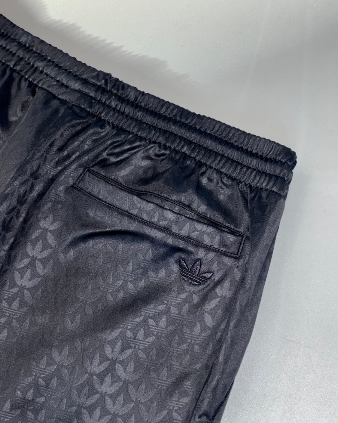 Adidas 아디다스 모노그램 새틴 져지 셋업 상품이미지8