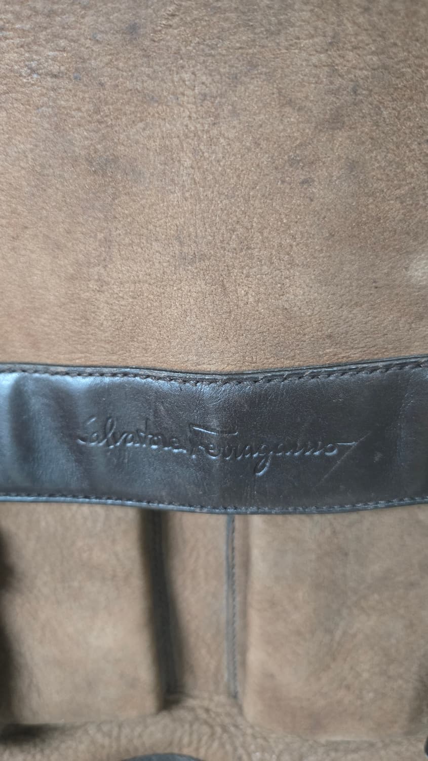 살바토레 페라가모 빈티지 레더 메신저백 상품이미지3