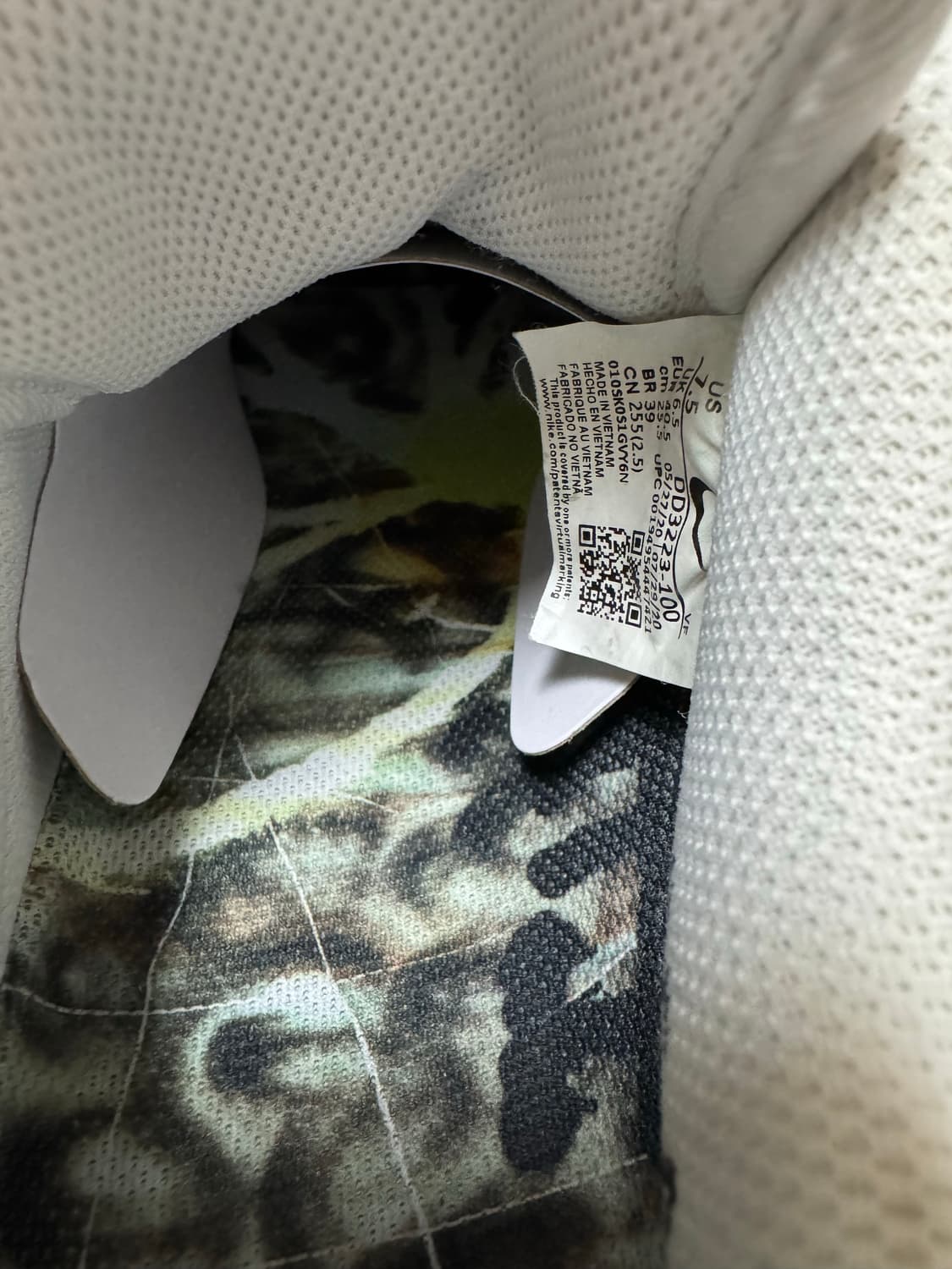 나이키 피마원 포스 2.0 미친 가격에 판매합니다! 상품이미지8