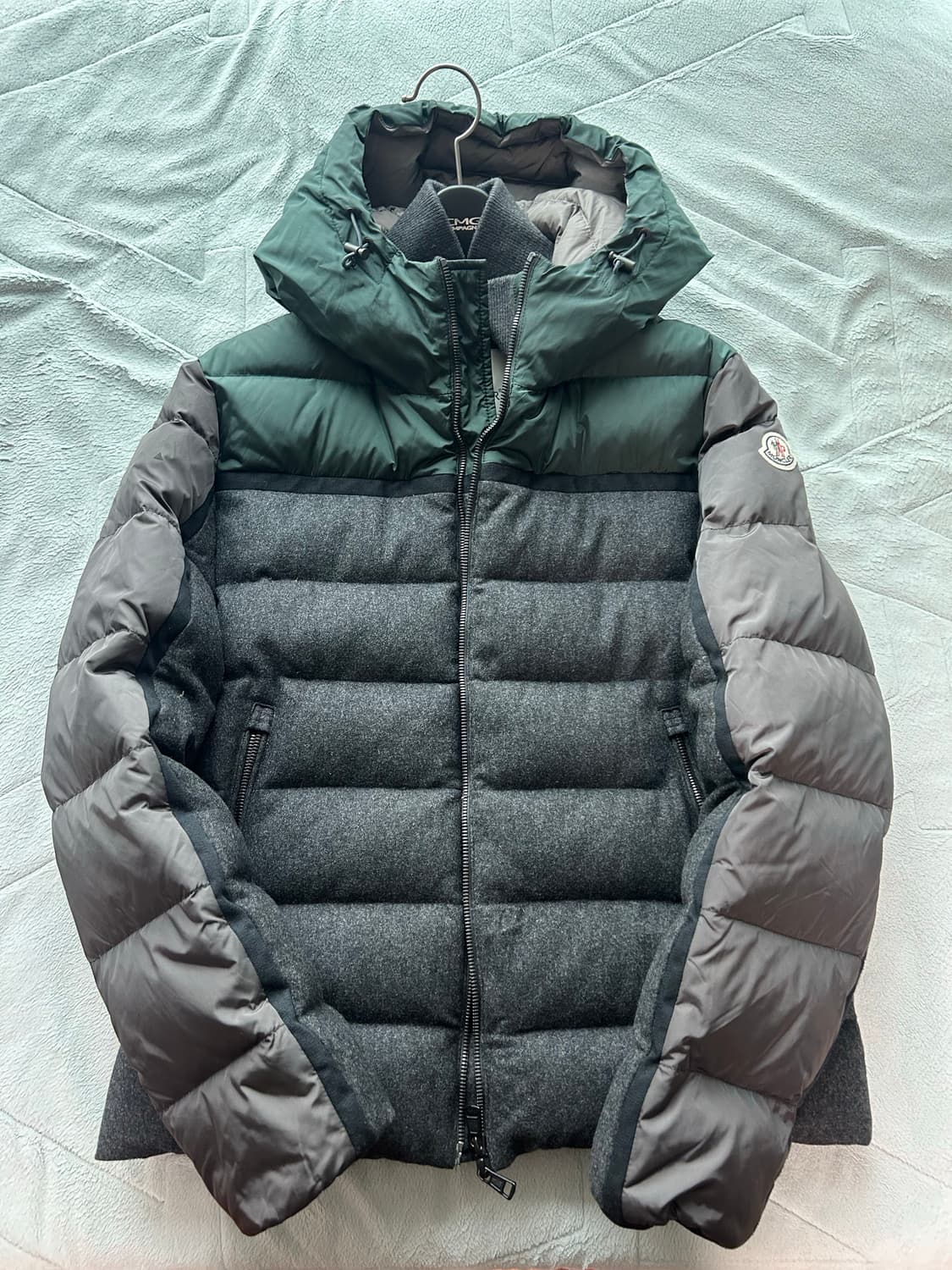 정품 몽클레어 패딩 상품이미지1