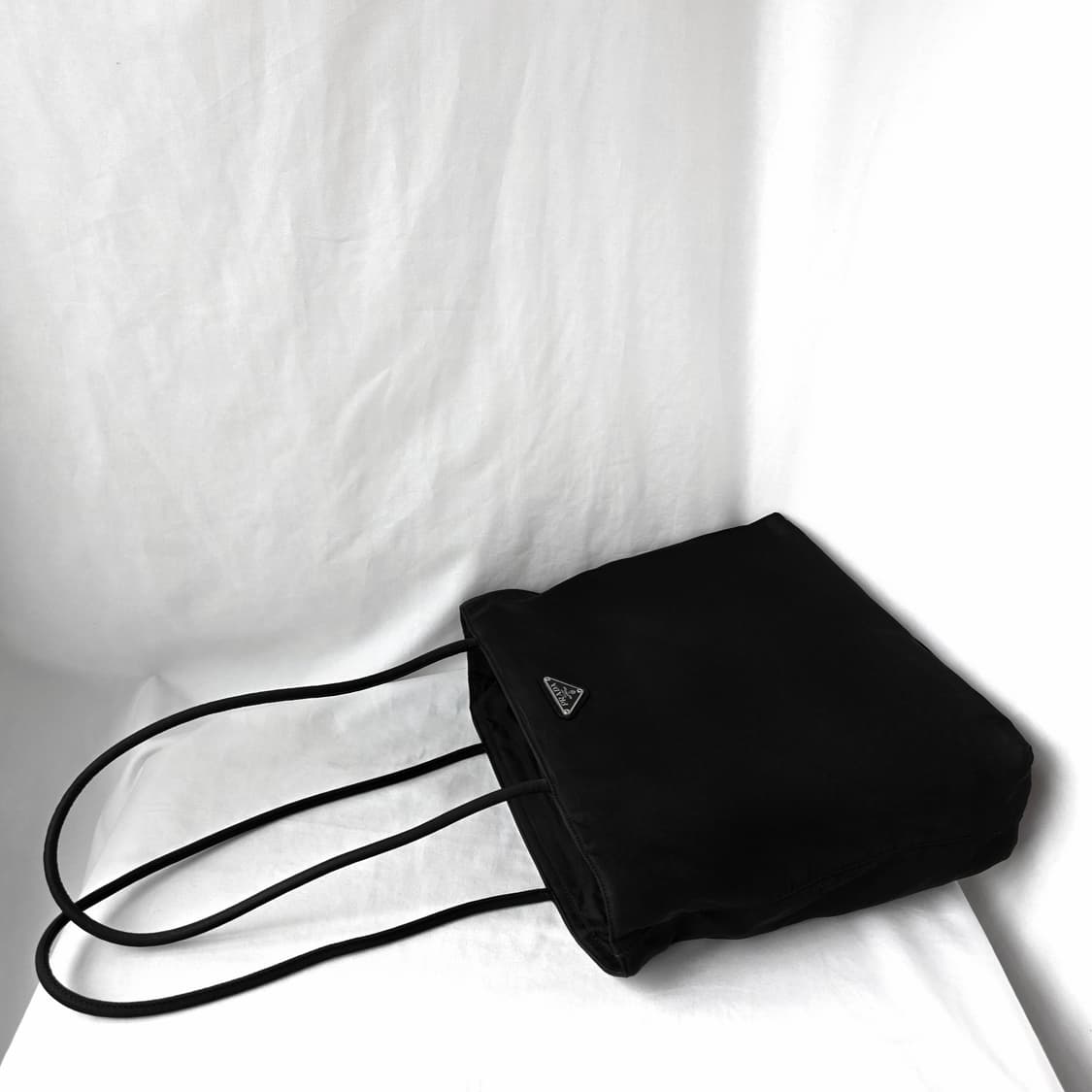 [정품 PRADA] 프라다 포코노 나일론 긴줄 숄더백 상품이미지4