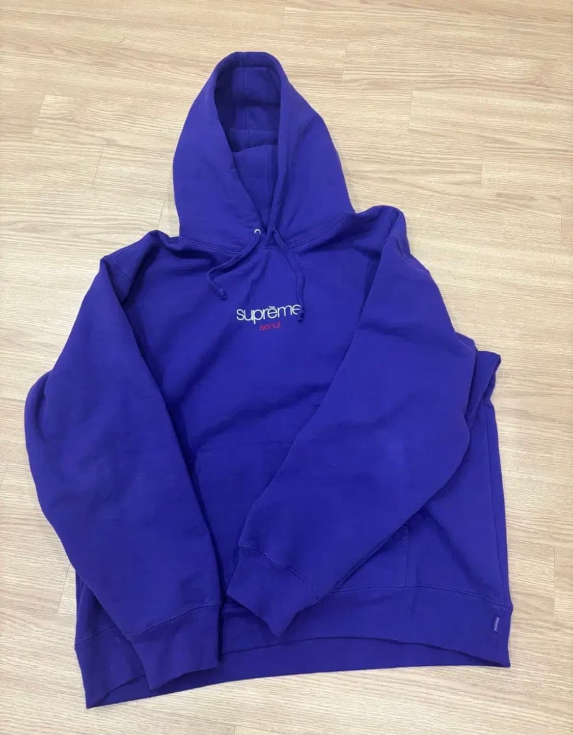 슈프림 서울 후드티 상품이미지1