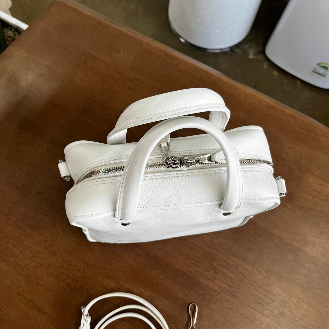 발렌시아가 트라이앵글 스퀘어백 XS 상품이미지3