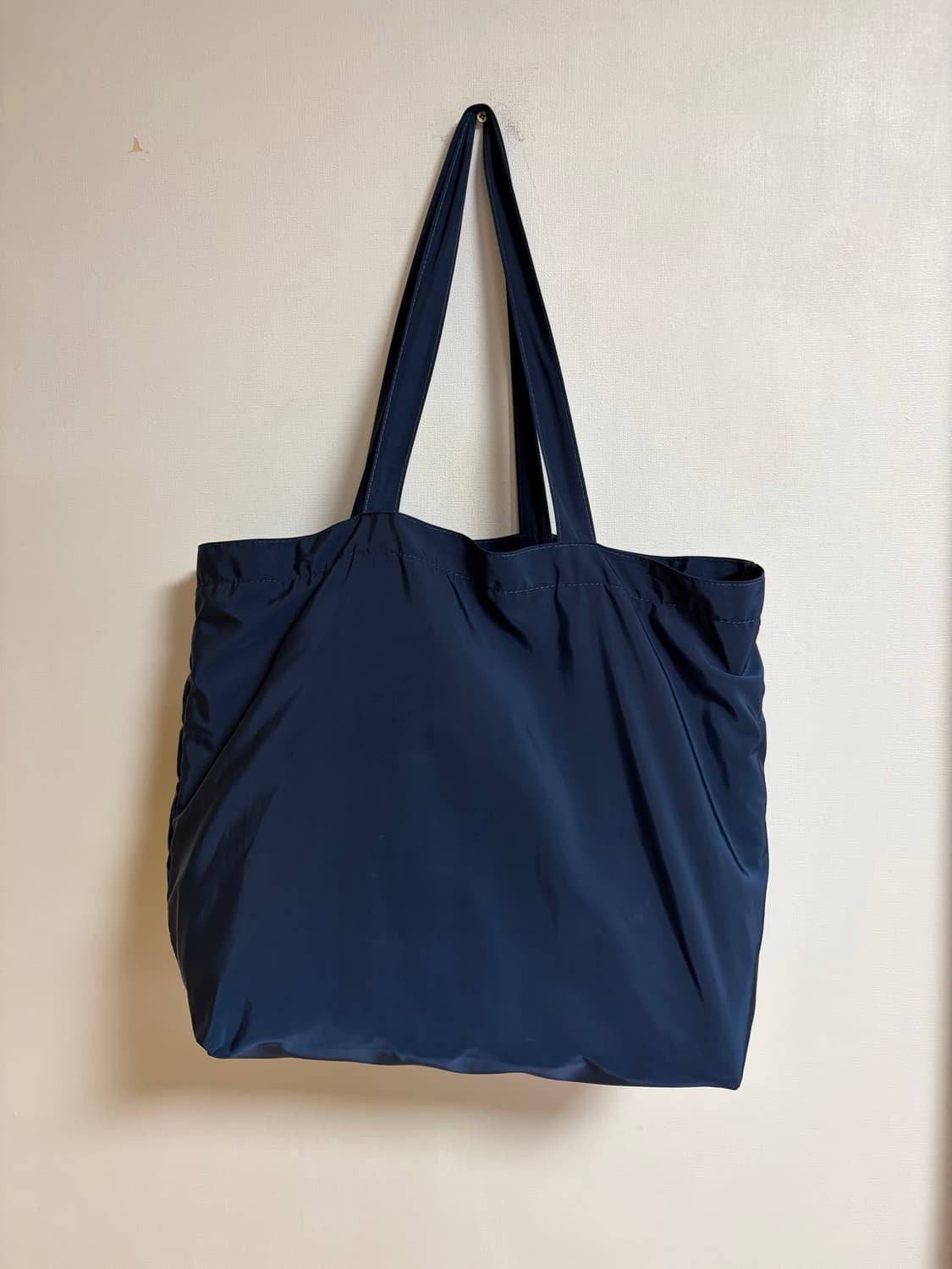 베를린포토북디스트리뷰션 토트백 네이비 상품이미지2