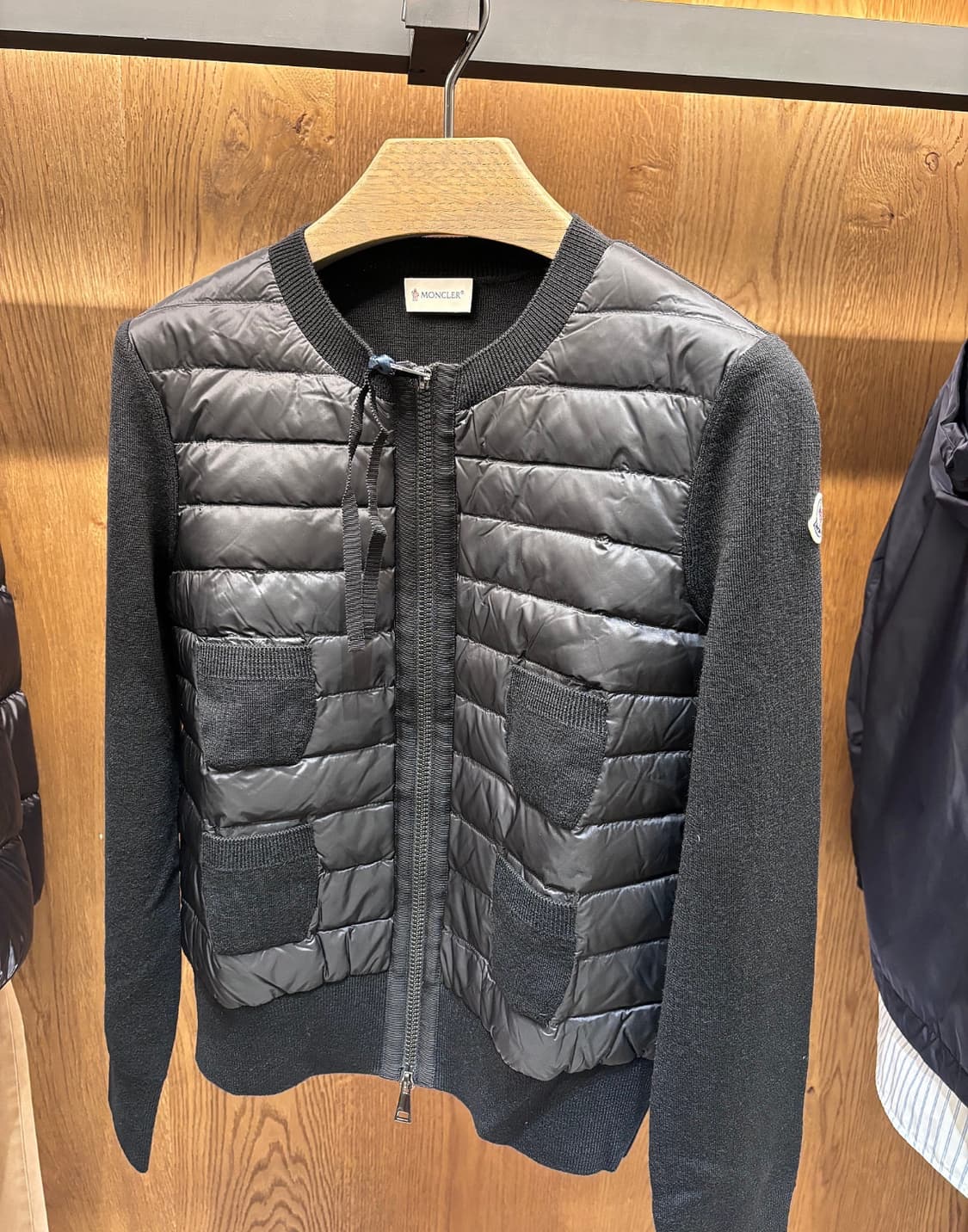 몽클레어 여성 패딩 니트 가디건 블랙 L 택달린 새상품 상품이미지1