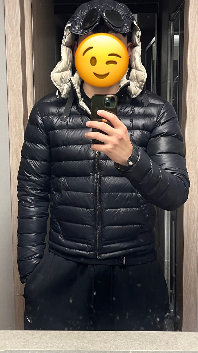 Cp컴퍼니 고글경량패딩 상품이미지6