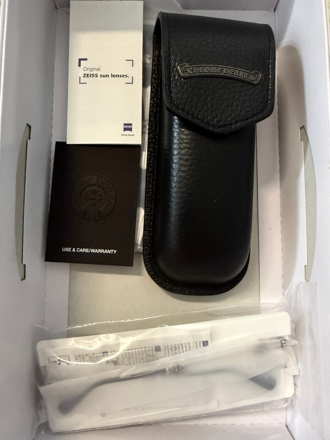 크롬하츠 필스3 샤이니실버 + 하드케이스 상품이미지2