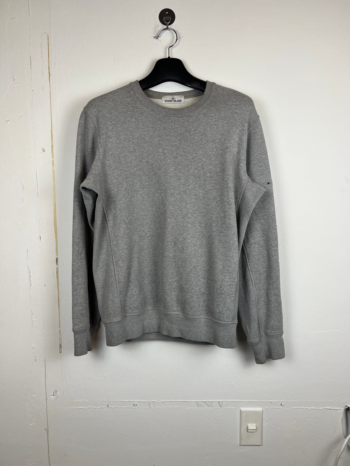 스톤아일랜드 그레이 맨투맨 L 상품이미지1