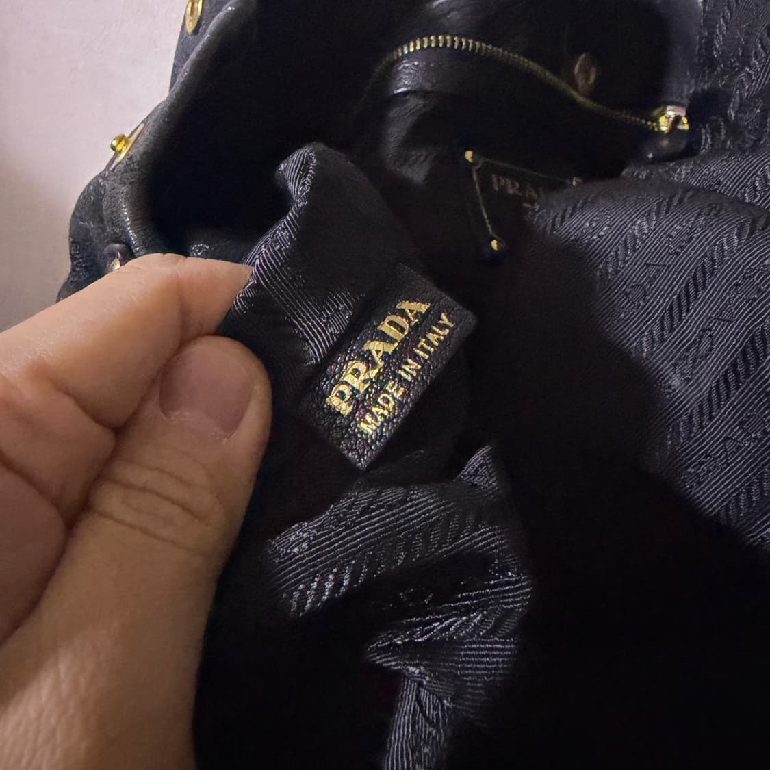 프라다 카프스킨 여성 토트&숄더백 상품이미지7