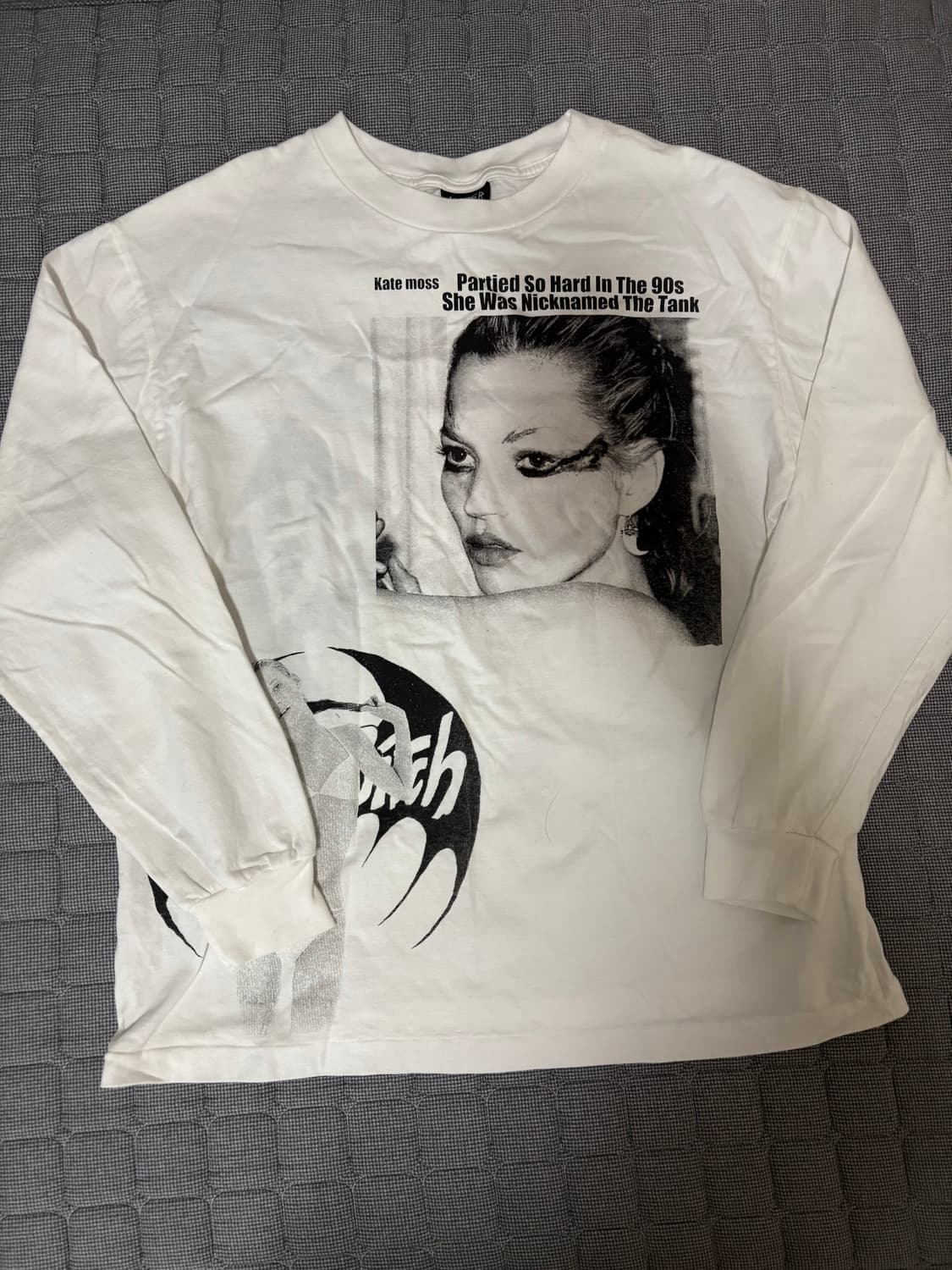 도넛리벤지 케이트모스 롱슬리브 상품이미지1