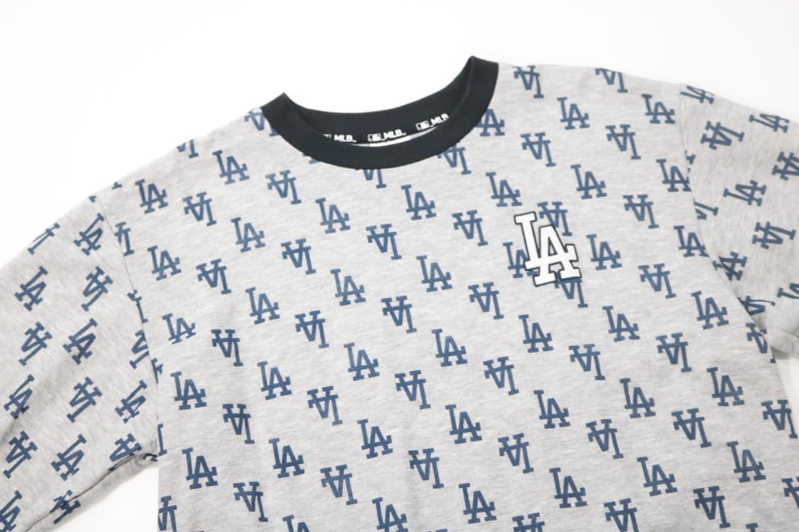 MLB 엠엘비 LA 다저스 모노그램 올오버 패턴 그레이 롱슬리브 L 상품이미지4
