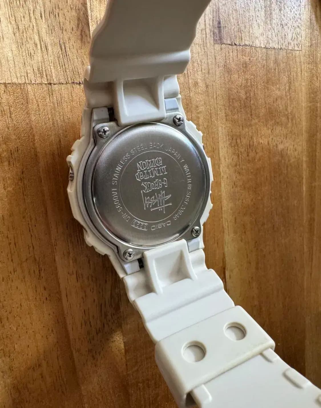 Gshock 지샥 Stussy 스투시 콜라보 DW-5600 화이트 풀박스 상품이미지5