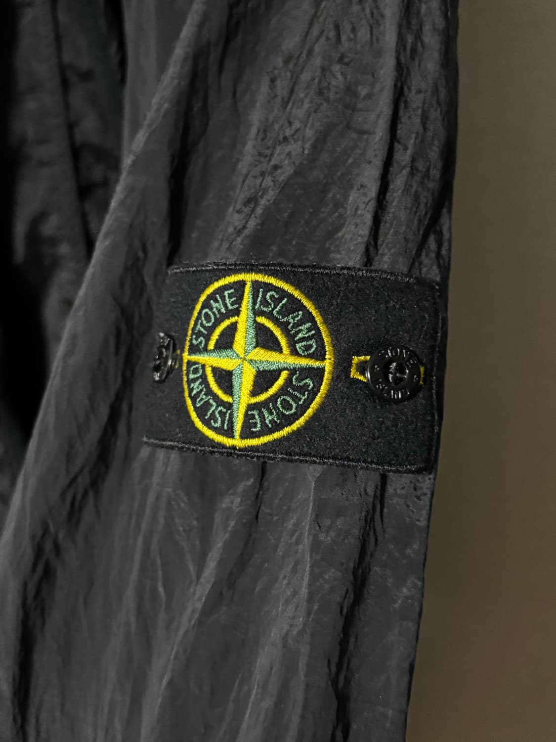 스톤아일랜드 나일론메탈 오버셔츠 23ss L사이즈 상품이미지5