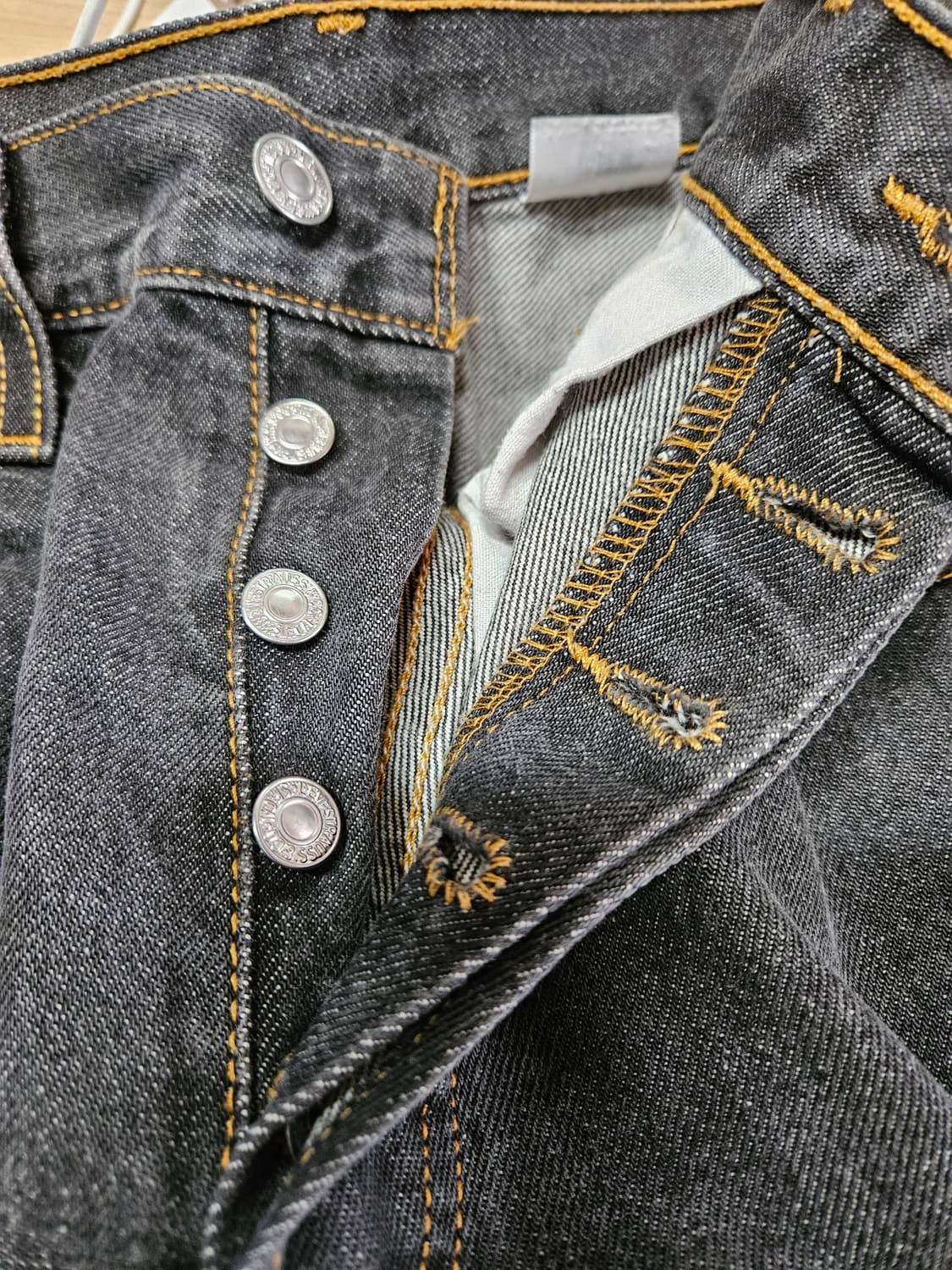 리바이스 501 흑청 데님 팬츠 (32x32) 상품이미지4