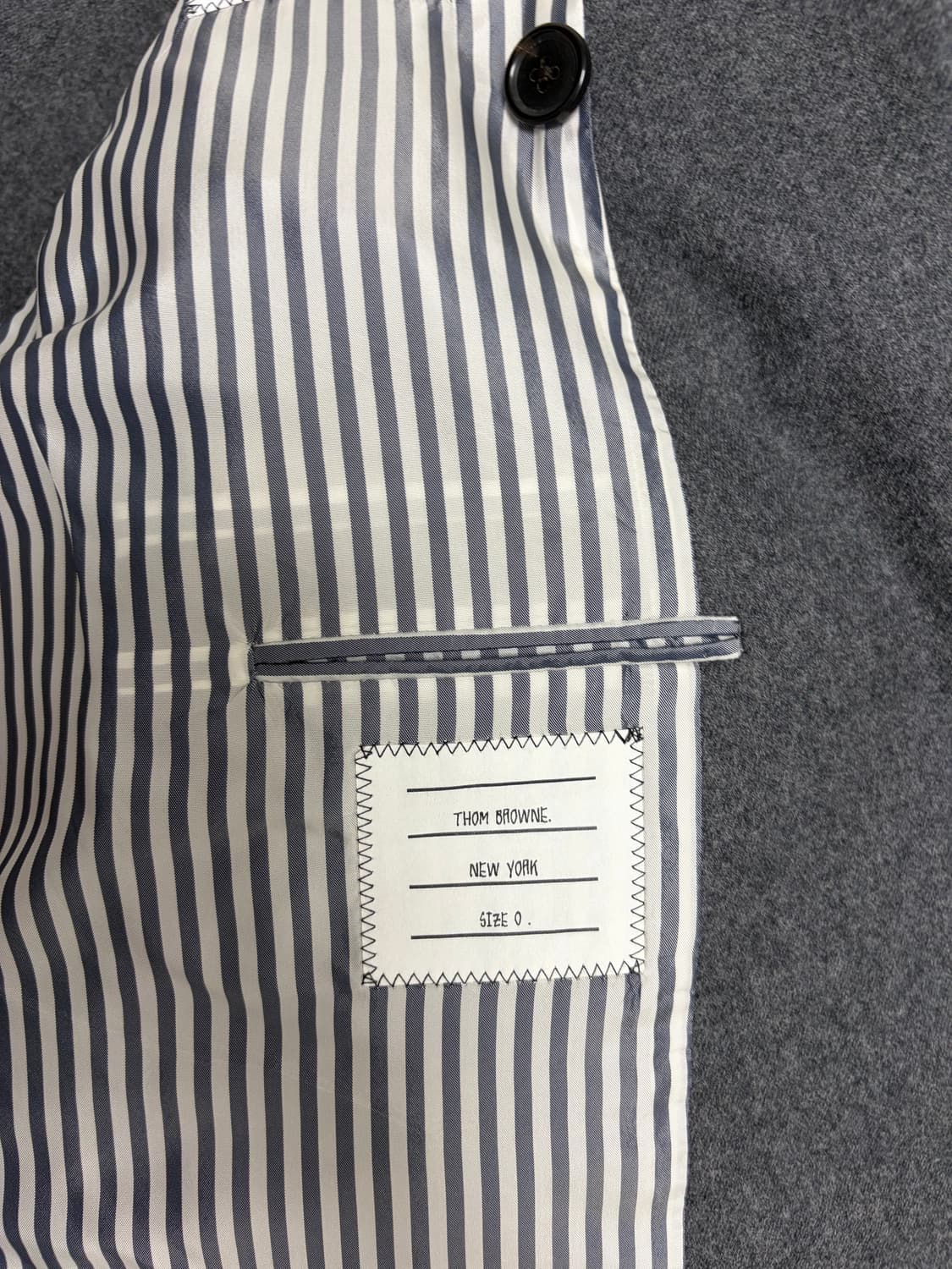 톰브라운 울 더블 브레스티드 수트 셋업 상품이미지3