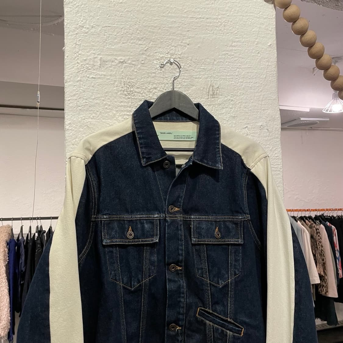 오프화이트 데님자켓 상품이미지2