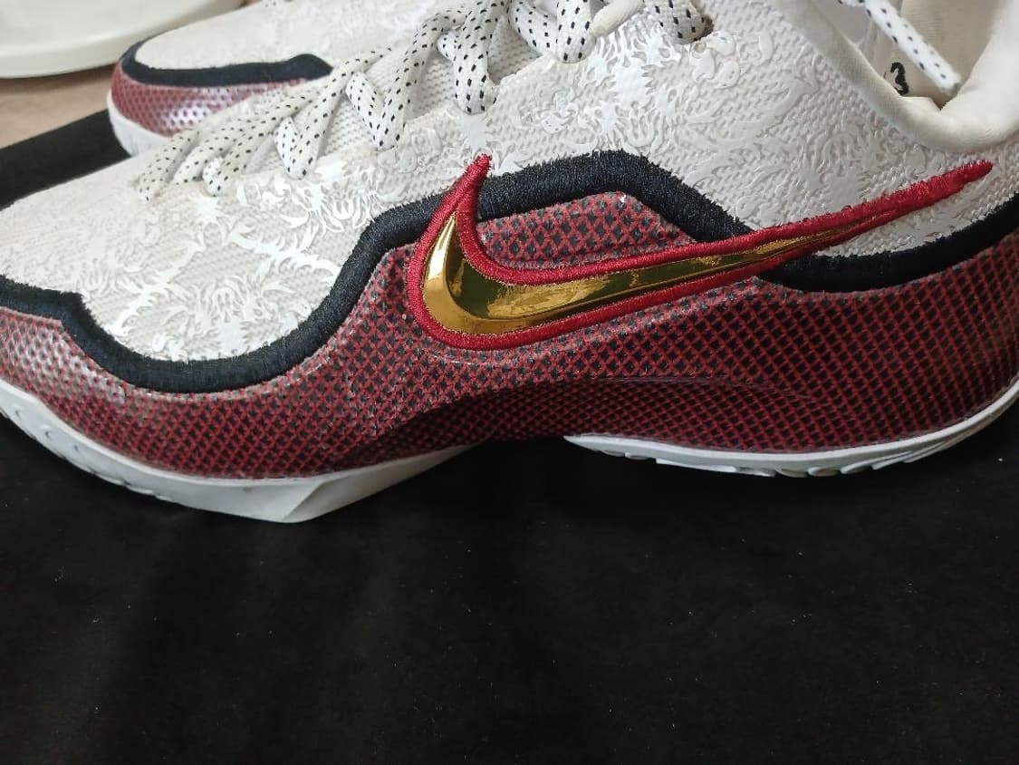 르브론23 5번 착용 285 상품이미지3