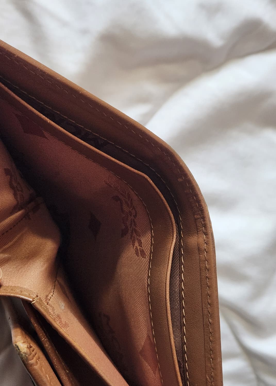 mcm 비세토스 레더 지갑 상품이미지9