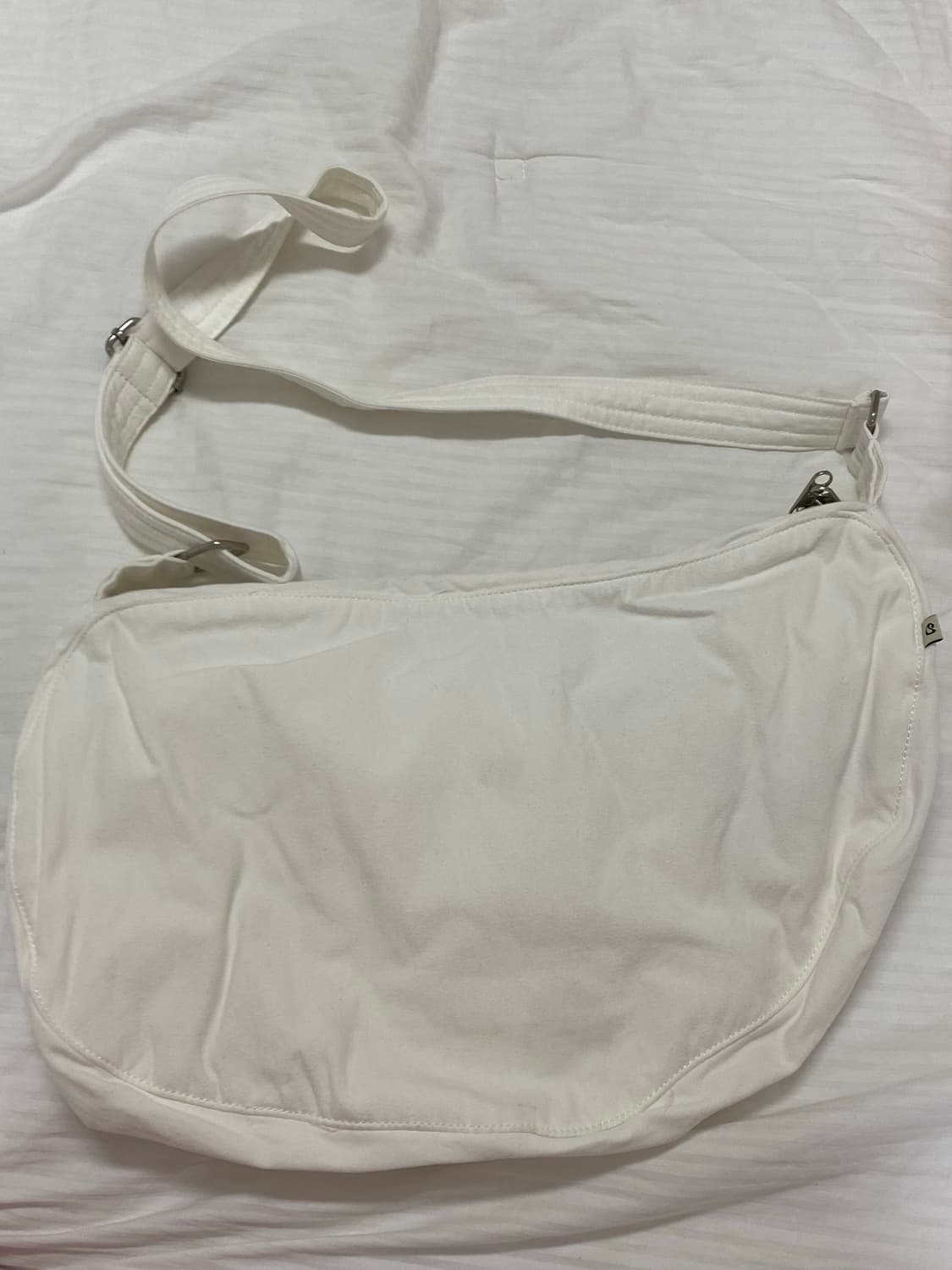 코이세이오 윙백 화이트 상품이미지4